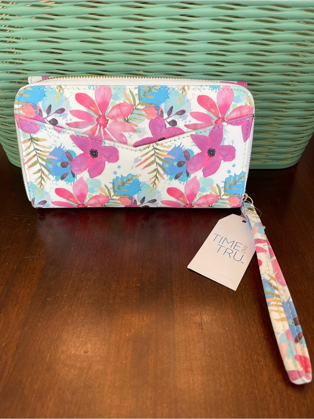 NWT Time and Tru Pink & Blue Floral Wristlet Wallet with Gold Trim - Picture 3 of 9